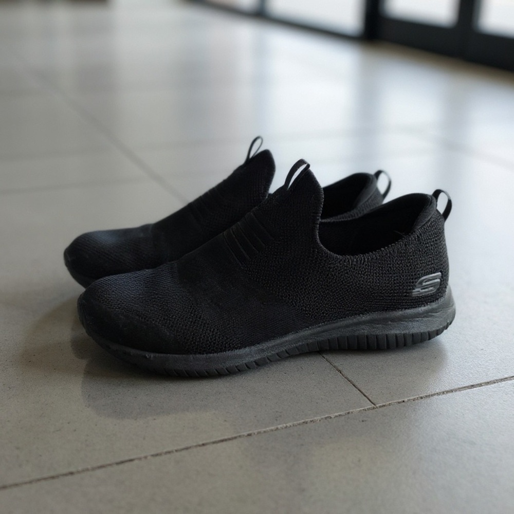 Skechers WMNS Black Slip-On Shoes